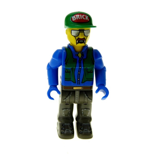 1 x Lego System Figur 4 Juniors Bau Arbeiter Mann Jacke blau grün Hose grau Basecap grün mit " Brick " Sonnenbrille Schnurrbart 4653 4j003a