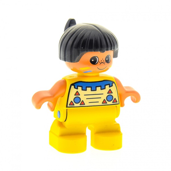 1x Lego Duplo Figur Kind Junge gelb Indianer Haare schwarz mit Feder 6453pb030