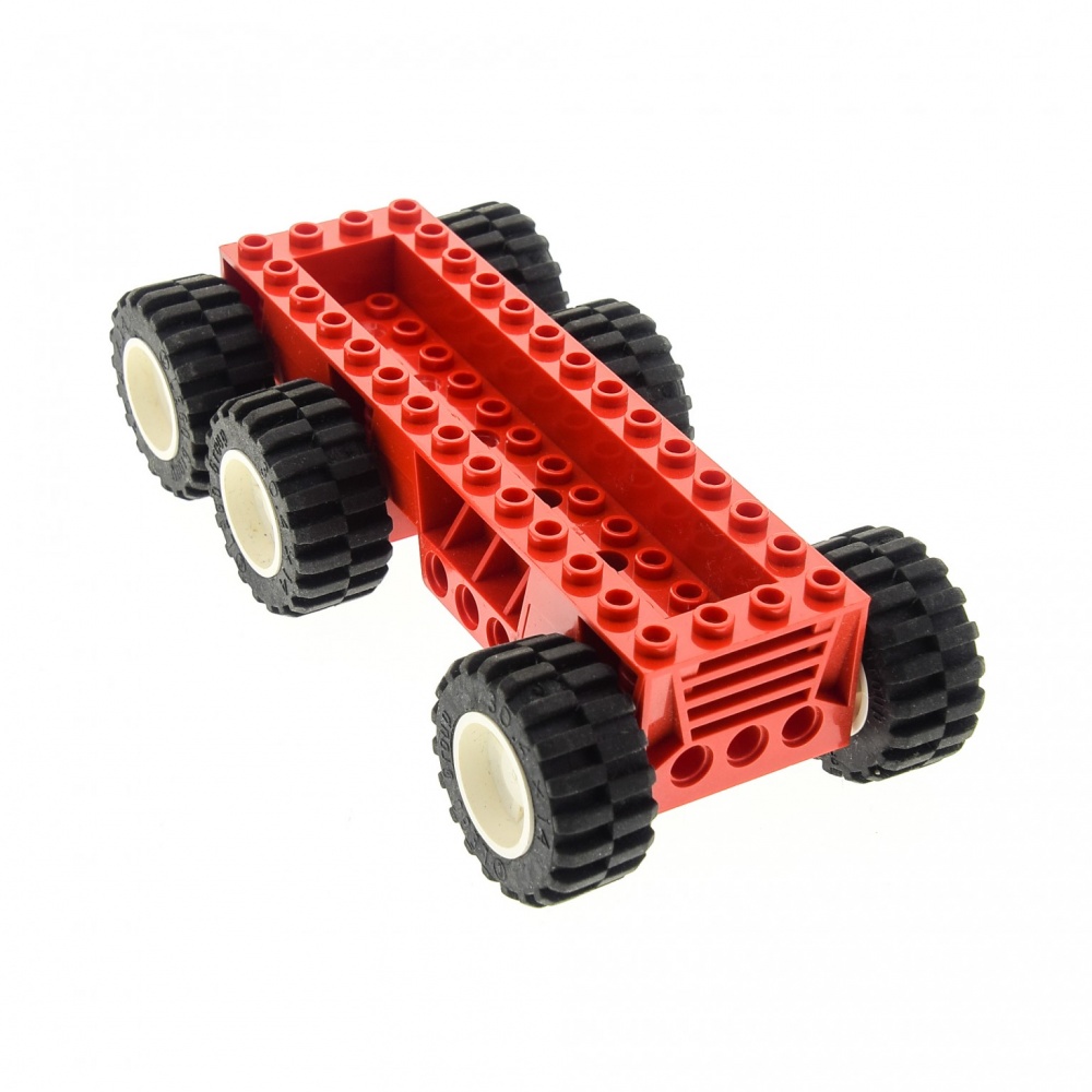Black Rubber Tyres /& 4 Black Axle Brick Lego Car or Truck 8 x RED Wheels