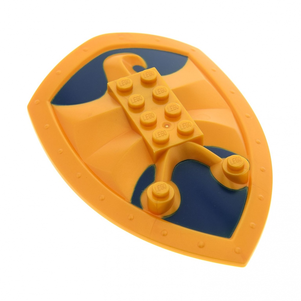 Castle New Pearl Gold with Silver Jayko Hawk Pattern Lego Shield Lot of 2